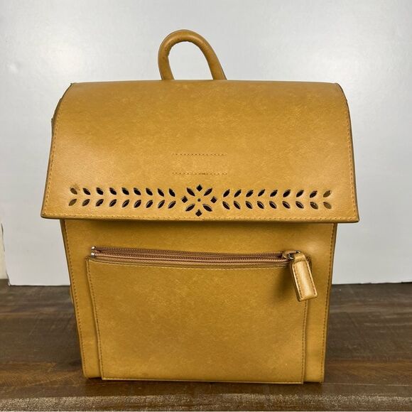 Mondani Tan Leather Backpack Purse with Cutout Detailing & Adjustable Straps - Picture 1 of 5